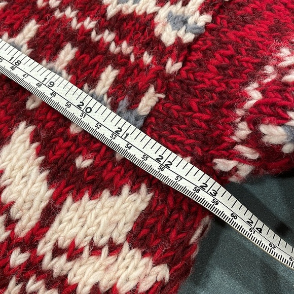 Chunky Handmade Wool Hooded Jacket - Picture 5 of 8